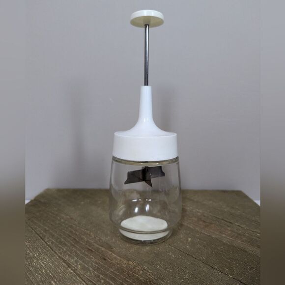 Vintage Gemco Glass Nut Chopper Grinder Nutcracker Kitchen Tool - Picture 1 of 1